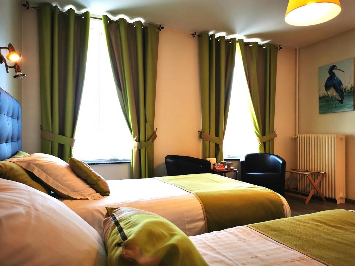 מלון Remilly-Aillicourt Logis La Sapiniere מראה חיצוני תמונה