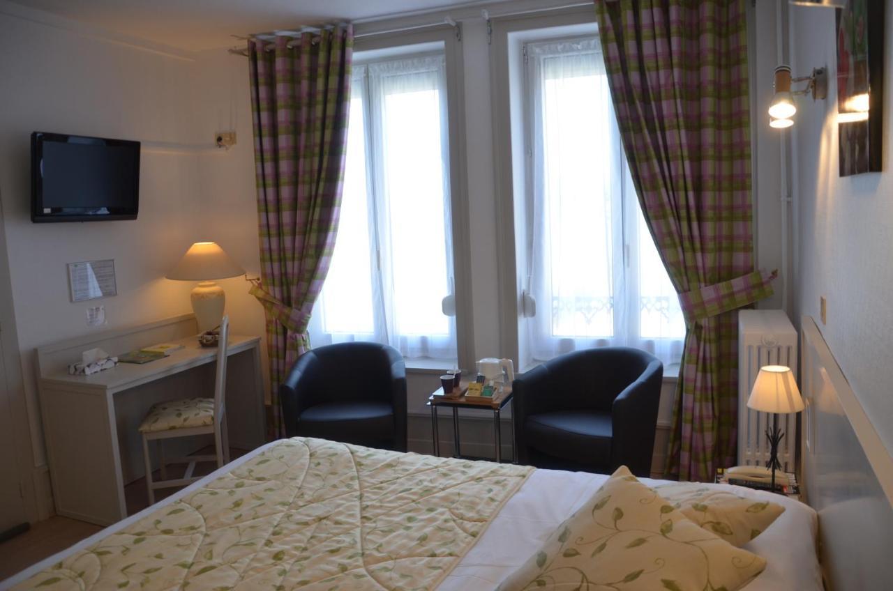 מלון Remilly-Aillicourt Logis La Sapiniere חדר תמונה